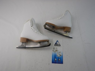 Jackson Ultima Women's Classic SoftSkate 380 Ice Skates, White, Size 8