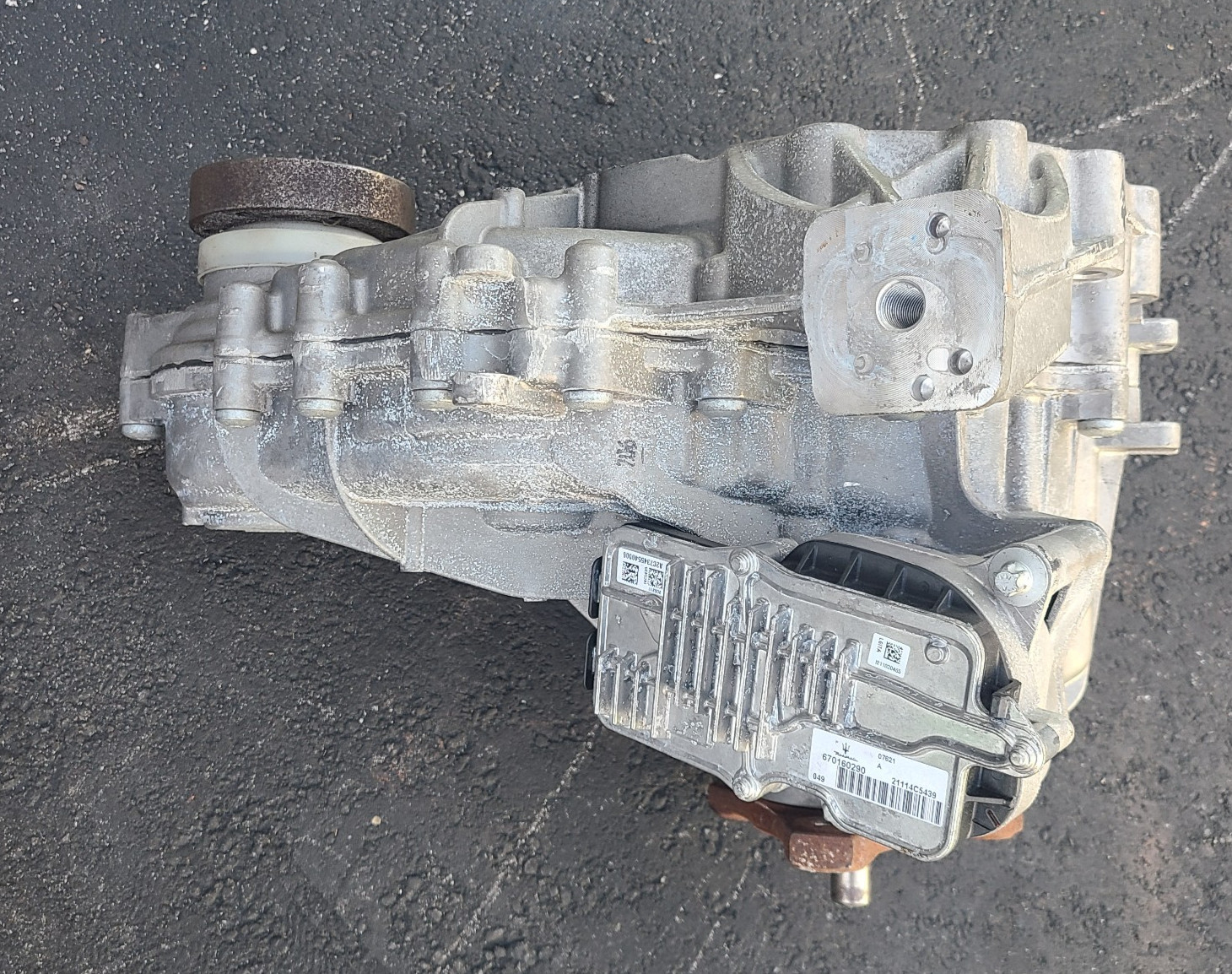 17-23 Maserati Levante M161 AWD Transfer Case Gearbox 11K OEM  / LOCAL Pick up