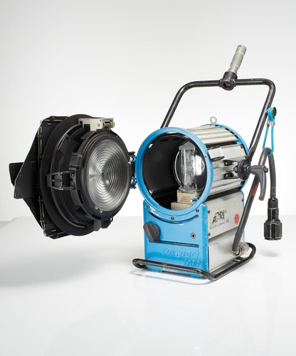 ARRI Daylight Compact 1200 HMI 1200W avec ballast et câble - Photo 11/15