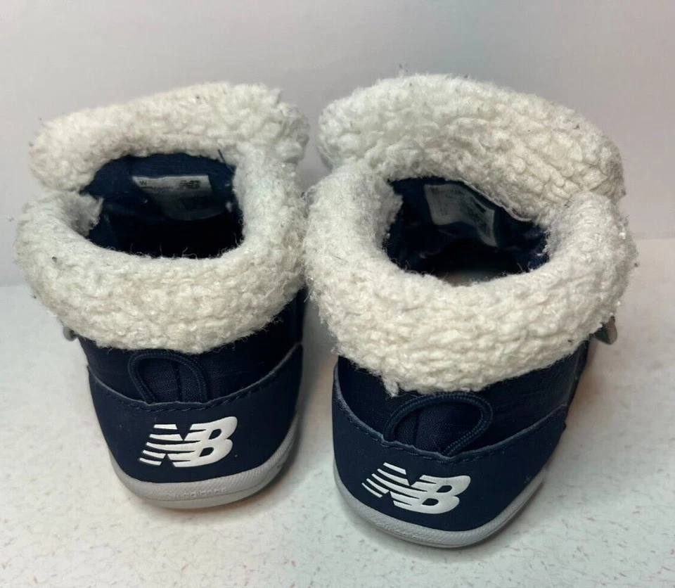 New Balance Niños B-Boot Cierre Alternativo Bebé/Niño Pequeño Talla 5" Azul Comodidad Foto 2 de 4