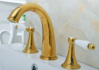 Luxury Gold Color Brass Bathroom Vanity Sink 3-Hole 2 Handles Widespread Faucet