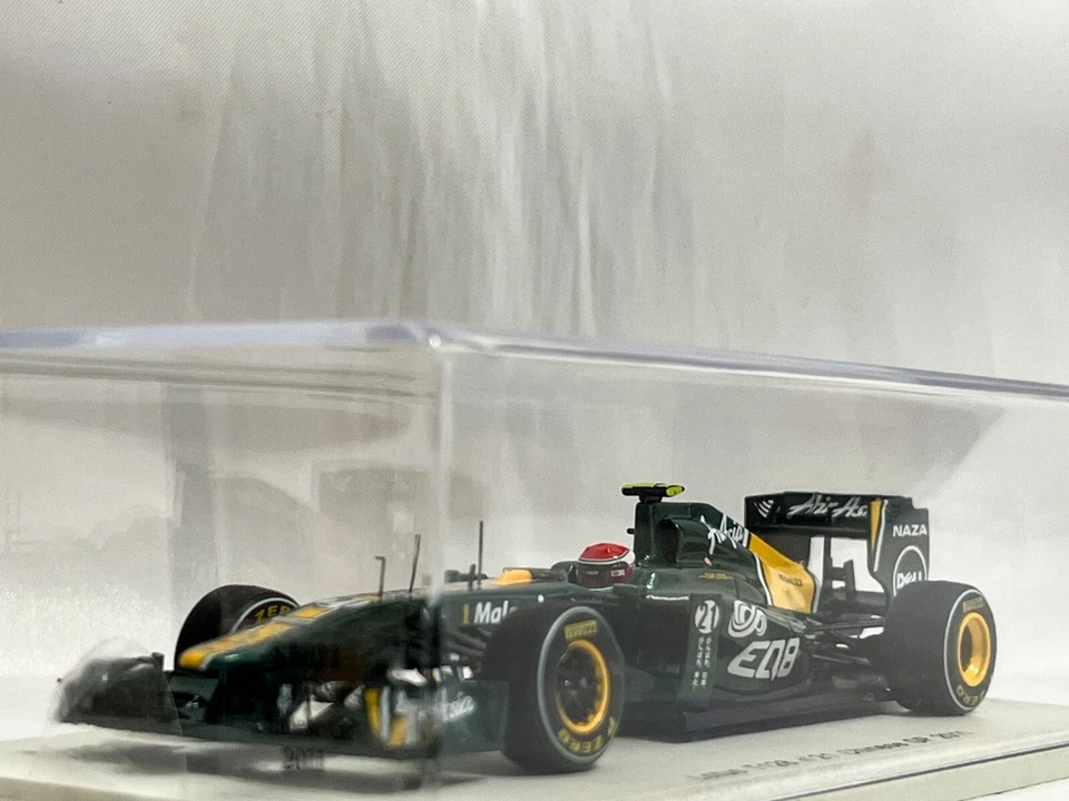 Spark 1/43 S3021 Lotus T128 # 21 Jarno Trulli 2011 GP de China Foto 3 de 4