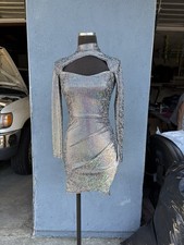 fashion nova lia cut out dress Color silver, size small