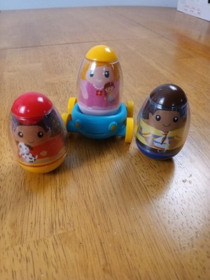 2009 Lot of 3 Weeble Wobbles & Car Fireman, Girl w/Bear & Boy w/Sailboat 