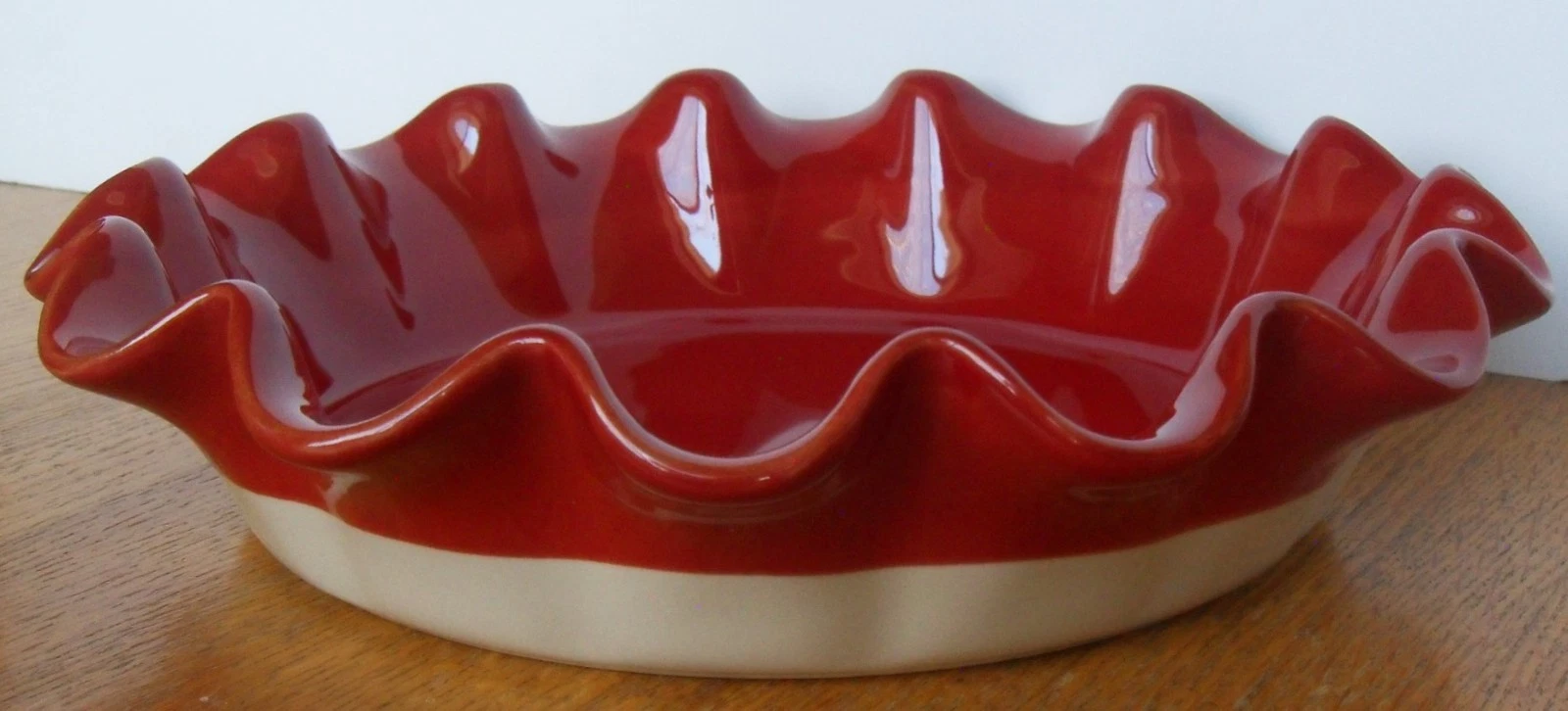 Emile Henry French Ceramic Artisan Ruffled Pie Plate Dish 10.25"