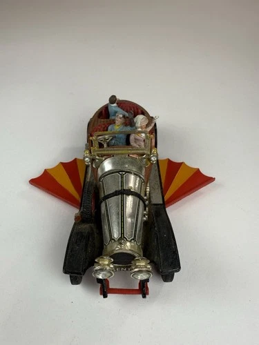 Original Corgi Toys “Chitty Chitty Bang Bang” No. 266 Diecast Cracked Window