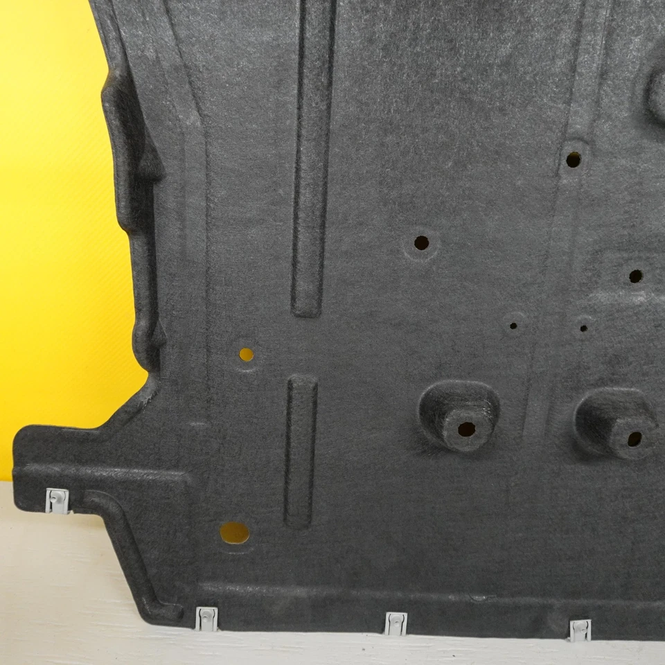 Cubierta inferior del motor Alfa Romeo Giulia 2017-2024 68301635-aa Foto 2 de 4