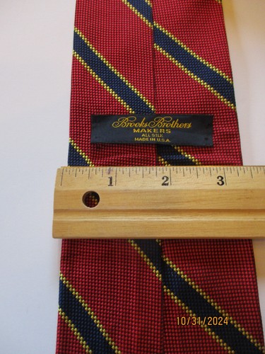 Brooks Brothers Red Striped Silk Neck Tie - Picture 2 of 2