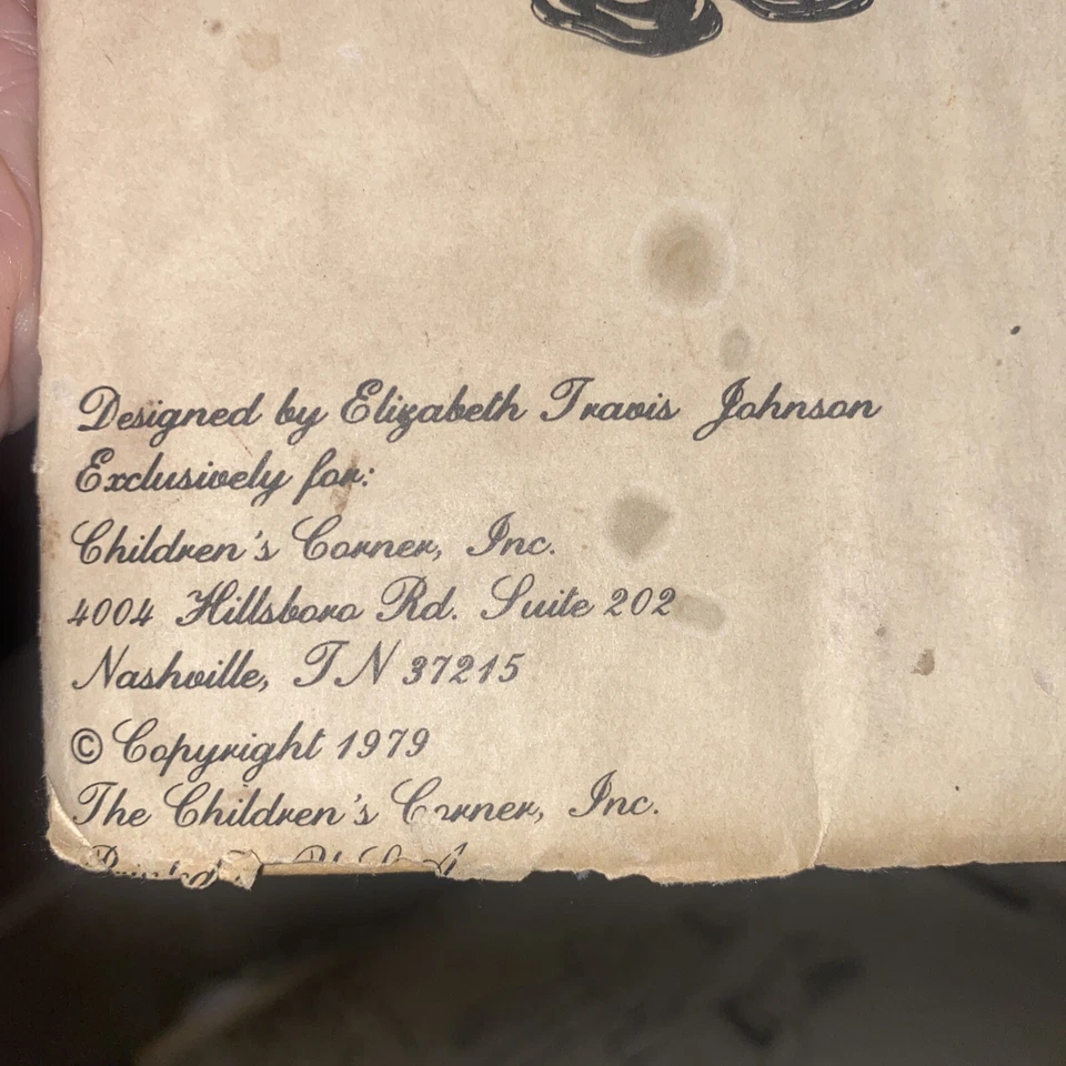 Children's Corner Pattern  SMOCKED BISHOP cut Size 6-18 Months Vintage 1979 - Image 4 of 4