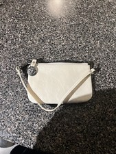 Enesco JS Collection Jim Shore Gracie Eggnog Leather Wristlet New With Out Tag