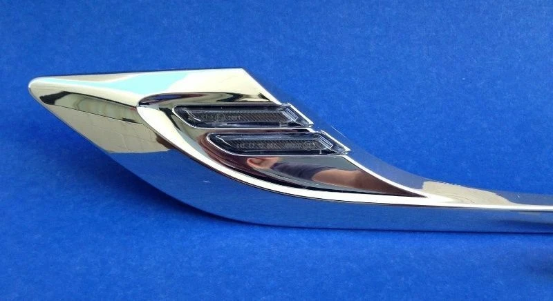 NEW** 09-UP BMW 63 13 7 303 244/243 Z4 E89 LCI CLEAR SIDE MARKER LIGHT LAMP SET - Image 2 of 4