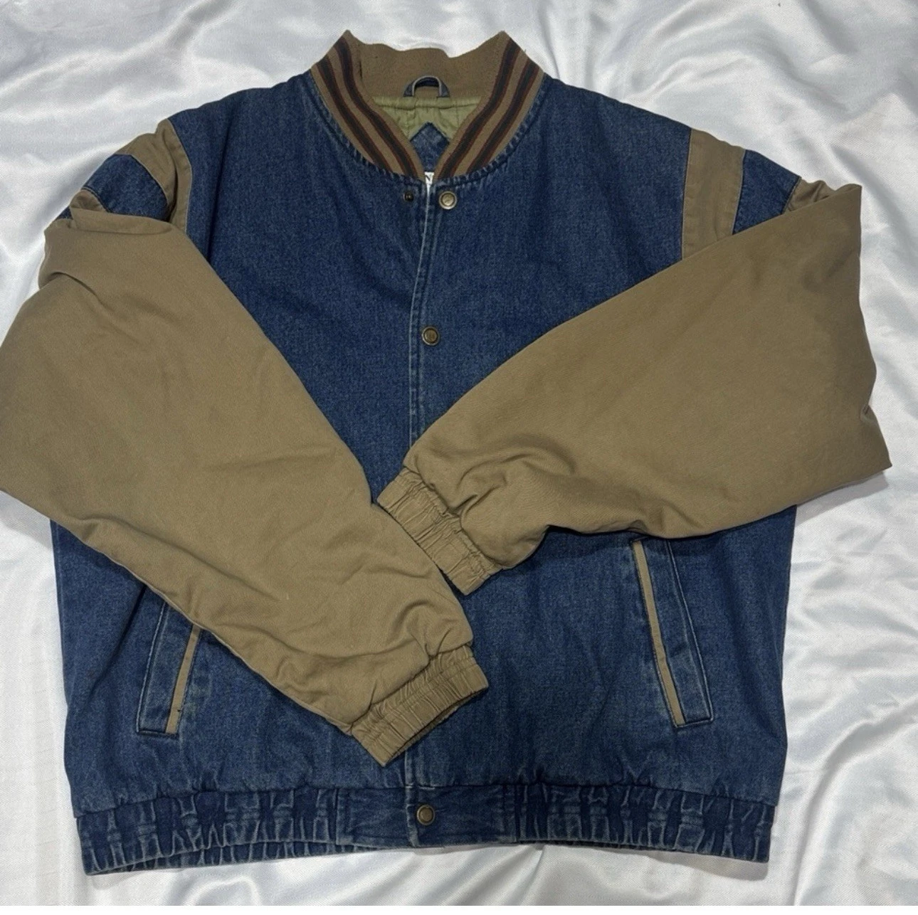 Men's Denim YUKON TRAIL Bomber Jacket with Tan Sleeves Size XL
Opens in a new window or tab