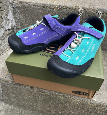Blue and Purple split color KEEN Jasper shoes women 7.5, youth 6.  New in box
