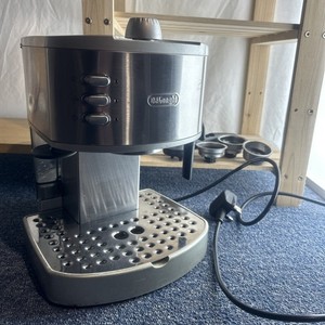 DeLonghi EC330S Manuelle Espressomaschine Edelstahl Aufschäumer