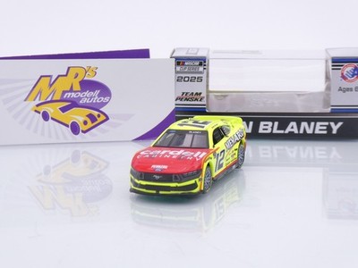 Lionel Racing C122565MENRB # Ford NASCAR 2025 Ryan Blaney - Menards Cardell 1:64
