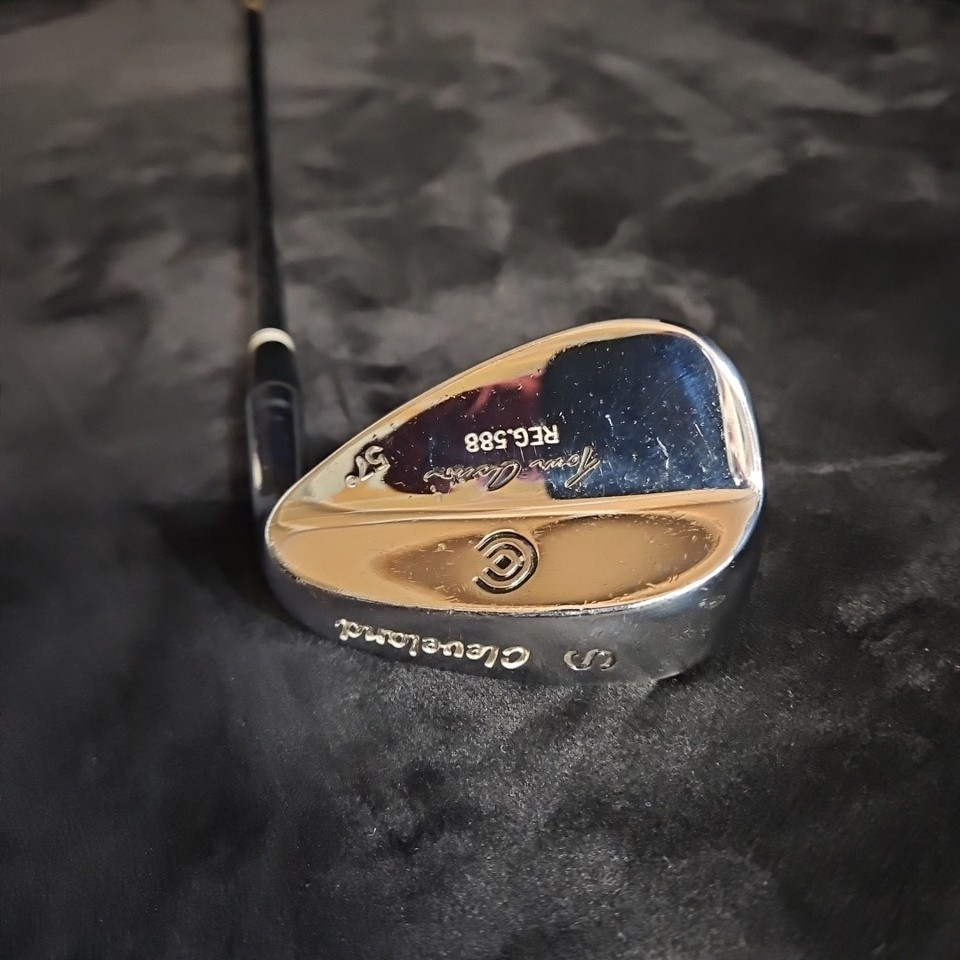 Wedges Cleveland Tour Action 588 – Sand Wedge 56° – Manche Acier, Droitier