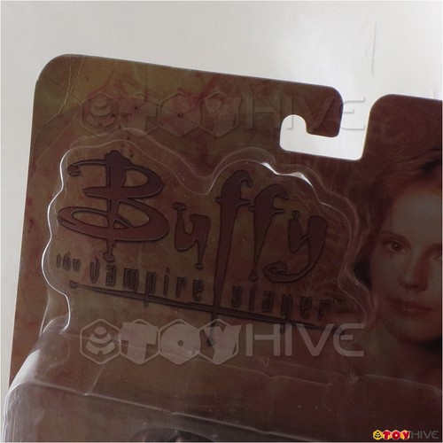 Buffy the Vampire Slayer Anyanka AFX exclusive 6-inch figure - worn packaging - Picture 2 of 3