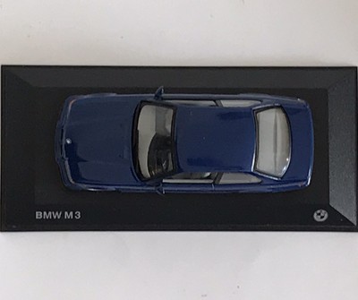Minichamps 82229417344 BMW M3 E36 1992 - 2000 Blau metallic Blue 