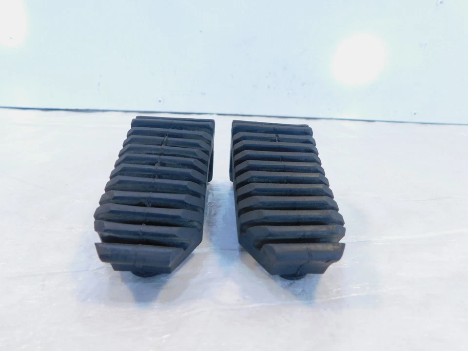 Set Honda VT1100 VT1100C Shadow 1100 Spirit ACE & Sabre Fuel Tank Rubber Dampers - Imagem 2 de 4