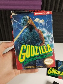 Godzilla: Monster of Monsters (Nintendo NES) Authentic - Complete CIB - Tested