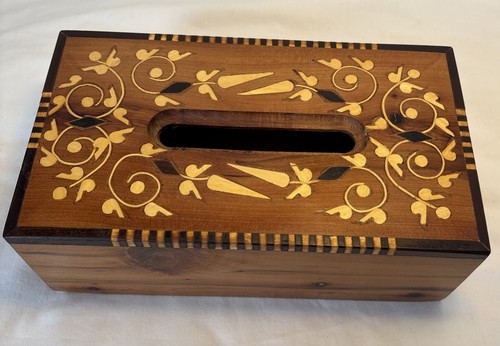 Wooden Marquetry Tissue Box Holder - Picture 2 of 8