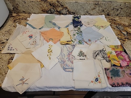 Vintage Konvolut zierliche Blumen Taschentücher (23)