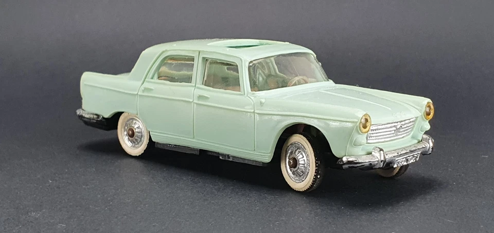 ANCIEN NOREV # 51 - PEUGEOT 404 - PLASTIQUE - ANNÉES 60 - Photo 3/4
