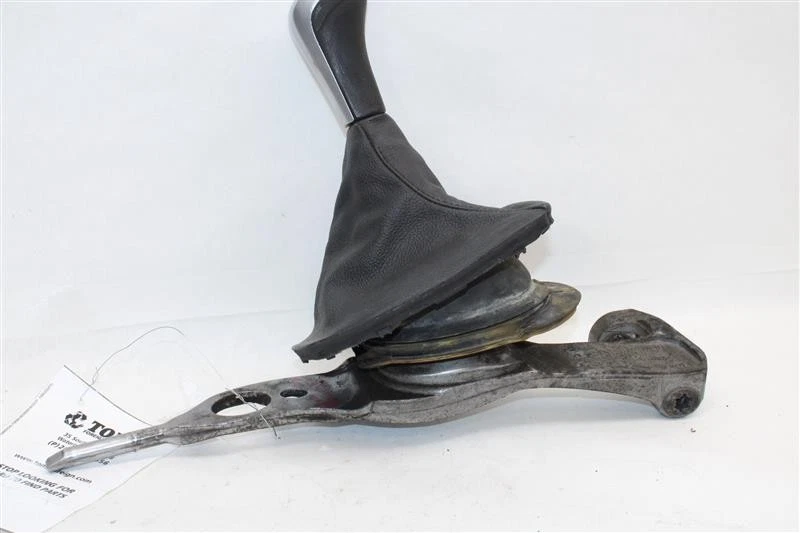 BMW 328i 2007 palanca de cambios manual de piso 1356110 Foto 3 de 4