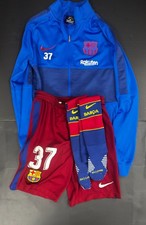 FC Barcelona 19/20 Dri-Fit Tracksuit top 37 w kit items Youth Large Pre-owned