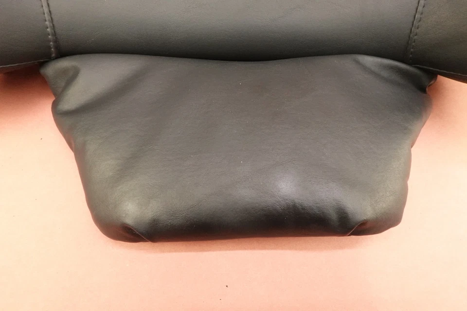 2000-2006 Harley Davidson FLTRI Road Glide REAR PASSENGER BACKREST - Image 2 of 4