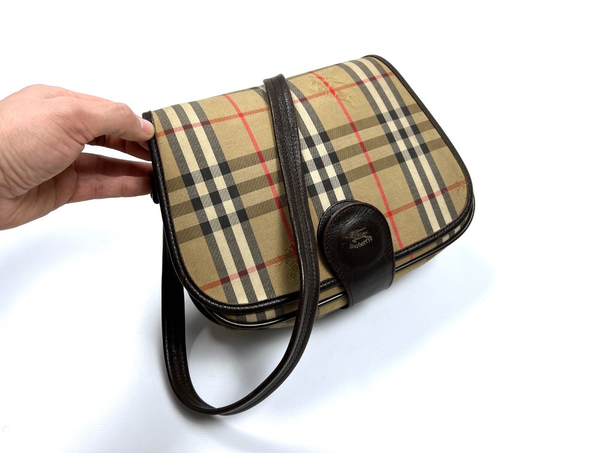 RARE Vintage Burberry Full Nova Check Beige Crossbody RARE Vintage Burberry Full Nova Check Beige Crossbody