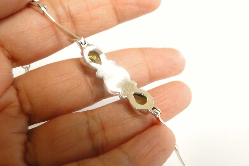 Green Peridot White Mabe Pearl Trio Three Stone 925 Sterling Silver Bracelet - Image 4 of 4