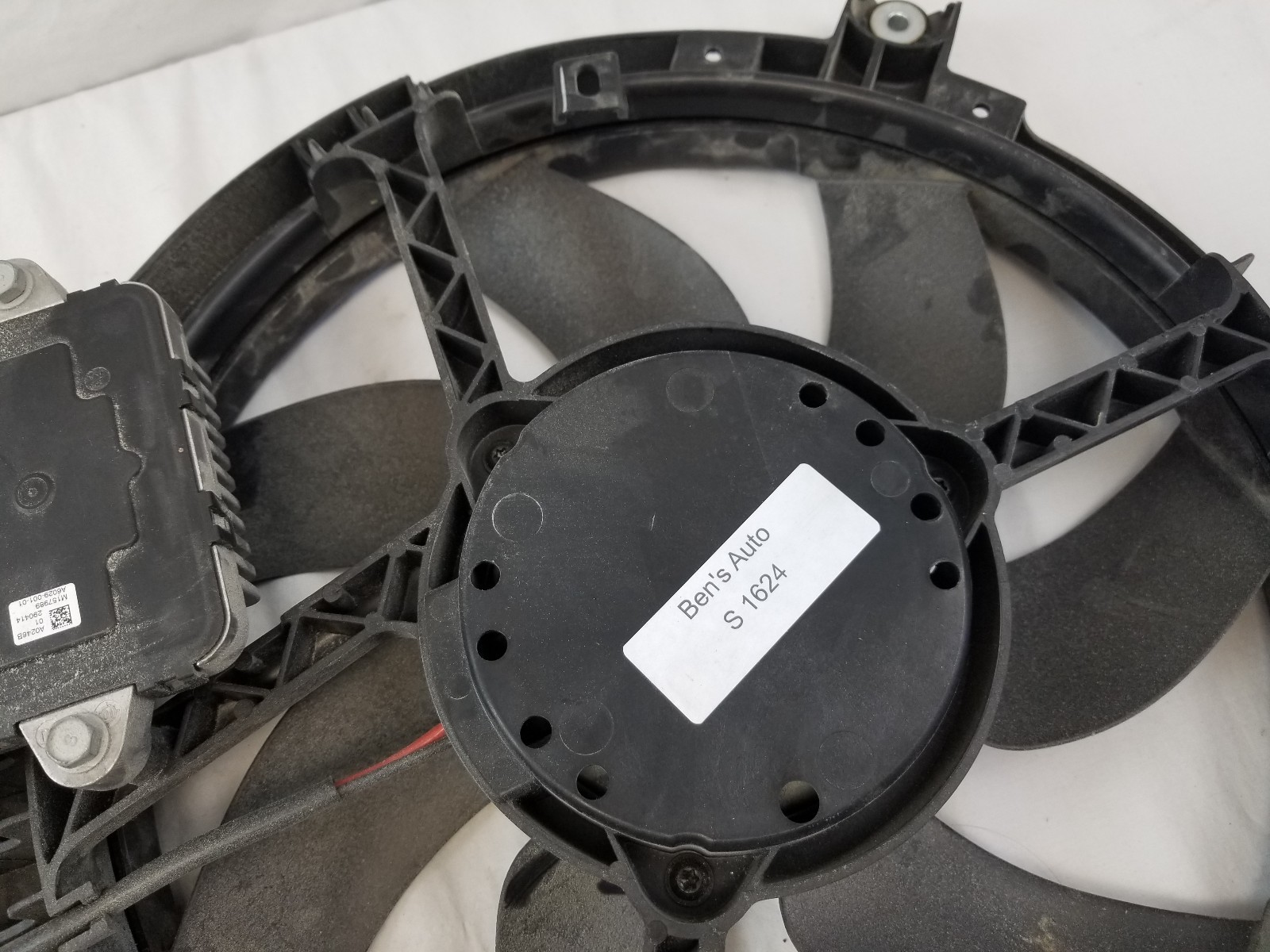 Radiator Cooling Fan Assembly For Infiniti QX60 JX35 & Nissan