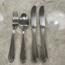 Retroneu HAVERHILL Stainless Flatware Set Of 4 - 2 Knives, 1 Soup Spoon, 1 Fork