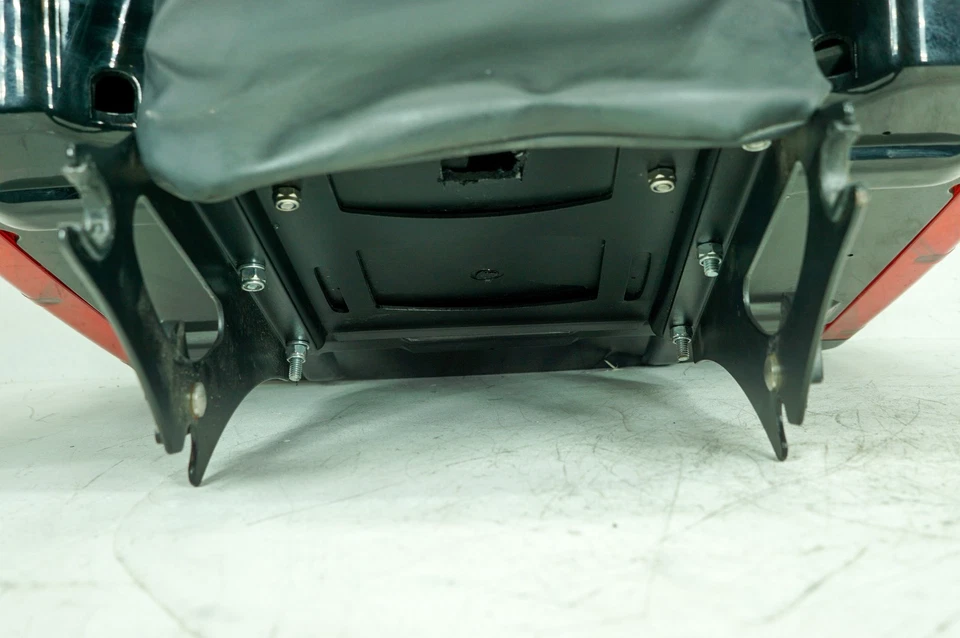 10 Harley Road Glide Touring FLTRX OEM Pass Backrest Tour Pak Luggage NOKey 1371 - Image 3 of 4