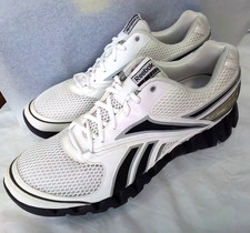 Raras Tenis para Correr 2010 Reebok ZigTech Para Hombres Talla 13.5 Ideal para Coleccionistas de Zapatos