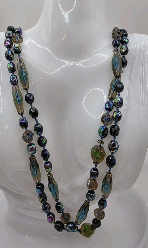 Vintage Hobo Aurora Borealis Crystal Necklace 26 Inches Use It As A Necklace Or