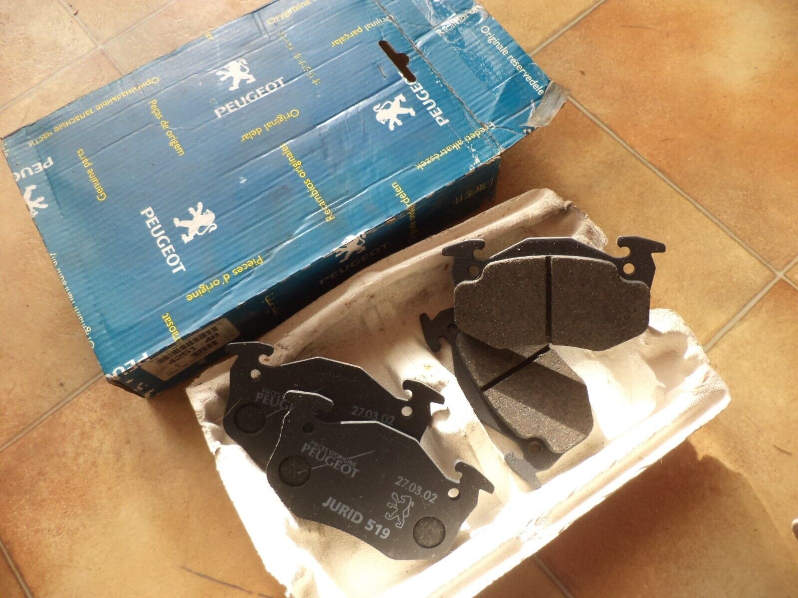 Jeu de freins arrière Peugeot 205 GTI et GT Turbo pour vos sorties