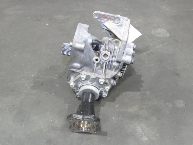 Infiniti JX35 2013 montaje de caja de transferencia CVT 33100-JP11C fabricante original Foto 3 de 4