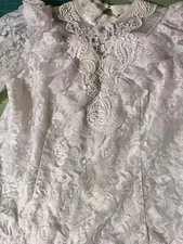 Lace White Victorian Style High Collar SMALL costume Halloween