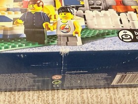 LEGO Grand Carousel (10196) New/Factory Sealed **DISCOUNTED - BOX DAMAGE**