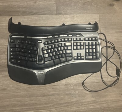 Microsoft Natural Ergonomic 4000 v1.0 Keyboard W/ RISER Clean - TESTED - WORKS -