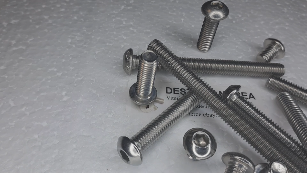 Viti A Testa Bombata M8 X 60 - Acciaio Inox A2 - 10 Pezzi - Con Esagono Incassato ISO 7380