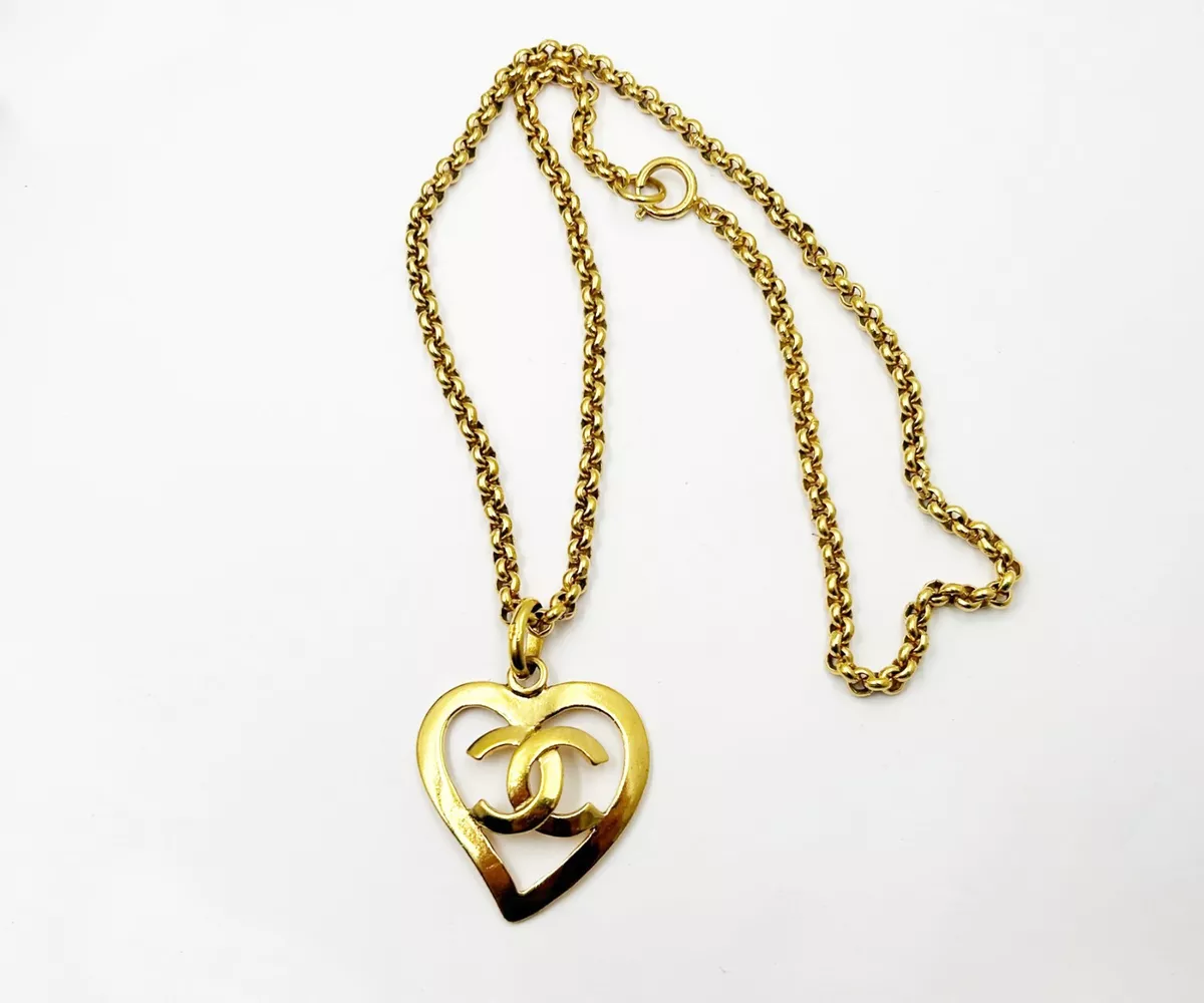 chanel heart necklace gold