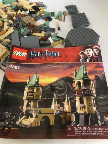 LEGO Harry Potter: Hogwarts (4867) 98% Completo di Istruzioni - Foto 2 di 10