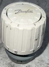 Thermostatic operator Danfoss Valve Built In Sensor And Dial Mounted Nos Surplus
