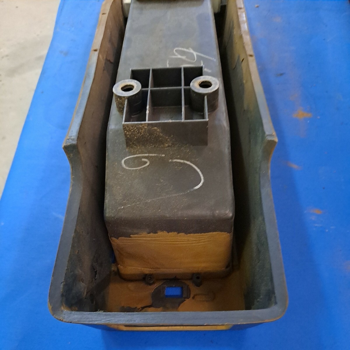 79-83 DATSUN 280ZX CENTER CONSOLE WITH MIRROR SWITCHES