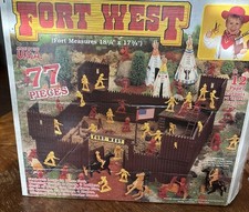 VINTAGE TIM MEE TOYS  FORT WEST  WESTERN COWBOYS  INDIANS PLAYSET W/BOX