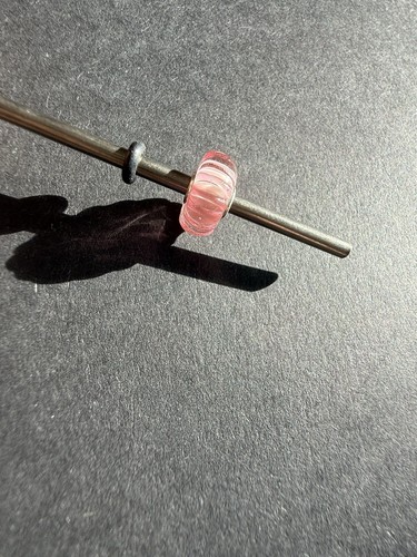Trollbeads Small And Beautiful Pink Candy Cane - Picture 18 of 18