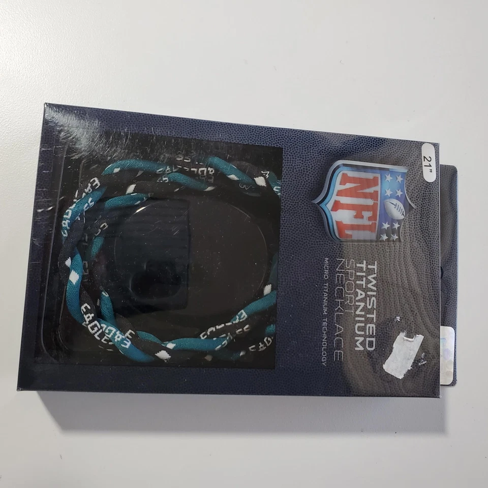 Philadelphia Eagles Necklace Mens Titanium Sport 21 In NFL Football Green Black - Image 4 of 4
